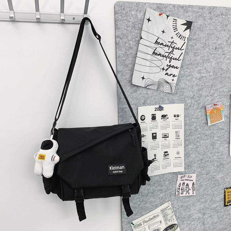 Lightweight Nylon Messenger Bag
