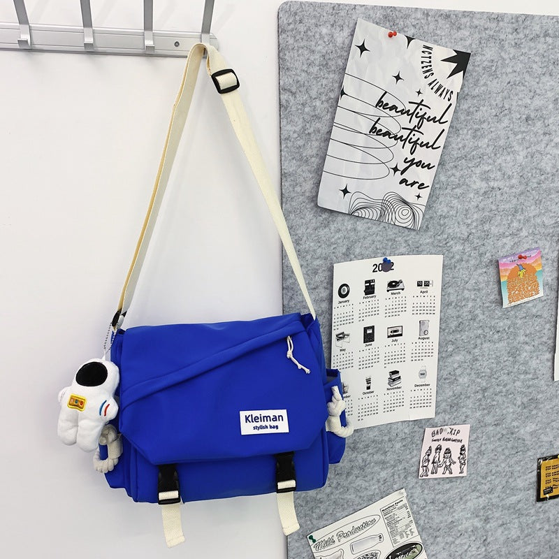 Lightweight Nylon Messenger Bag