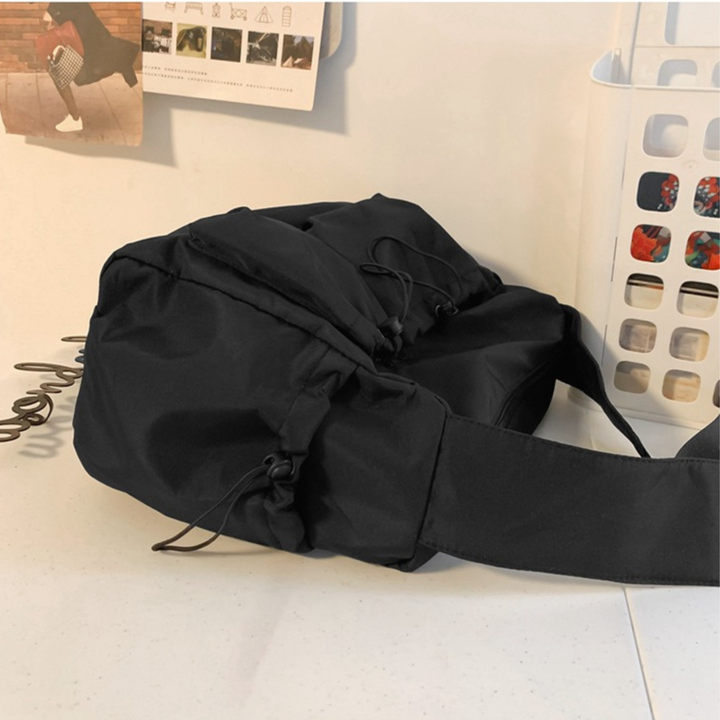Minimalist Nylon Messenger Bag