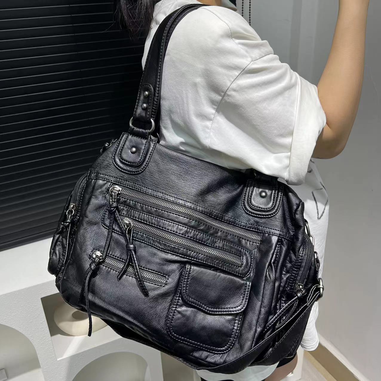 Washed Multi Pocket Shoulder Tote