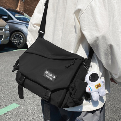 Lightweight Nylon Messenger Bag